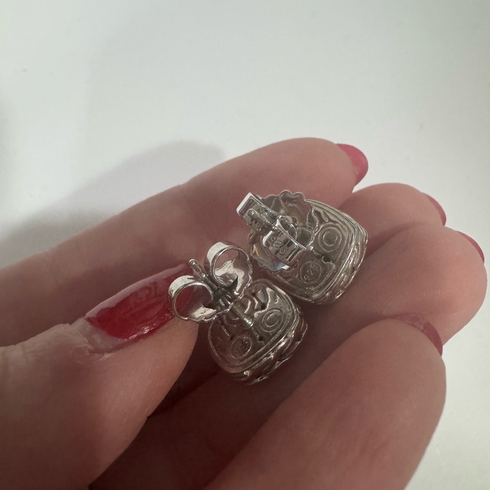 John Hardy Classic Chain Silver and Black Sapphire Earrings - Picture 6 of 9